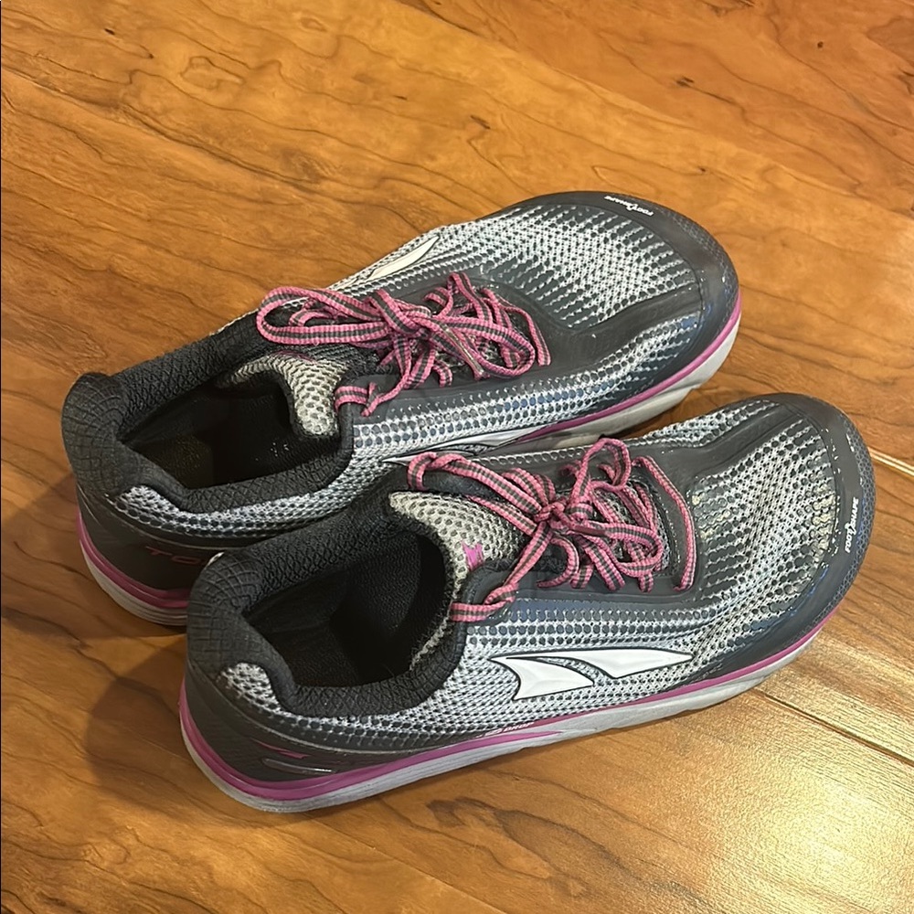 Altra Gray and Pink Running Shoes